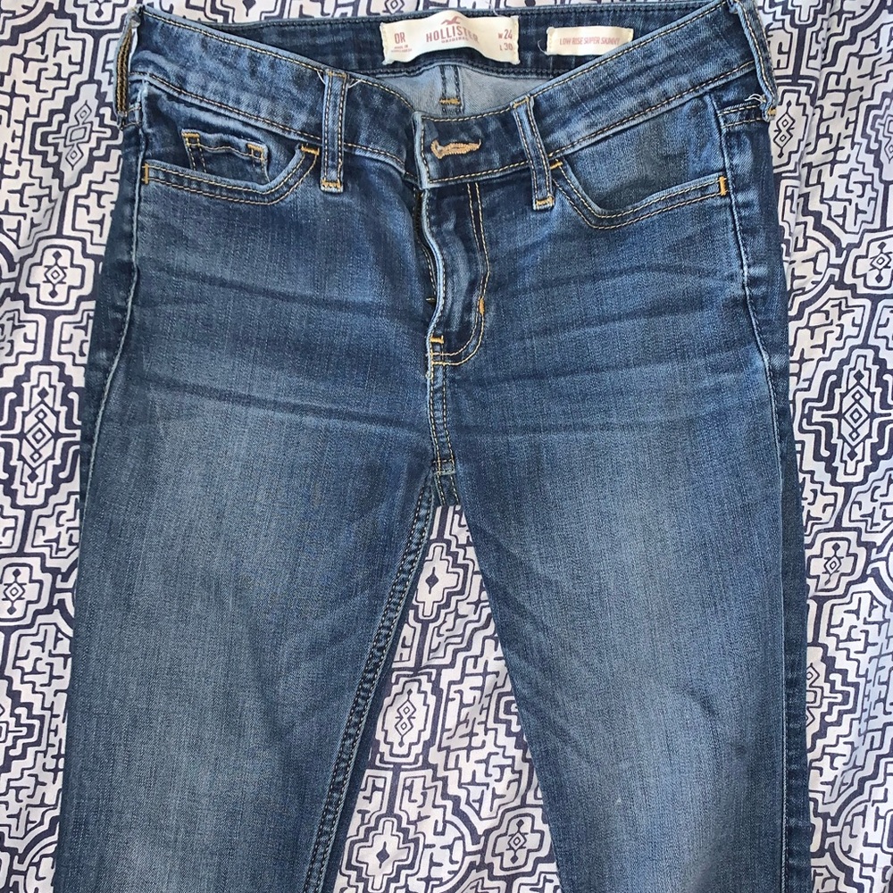 Hollister girl jeans